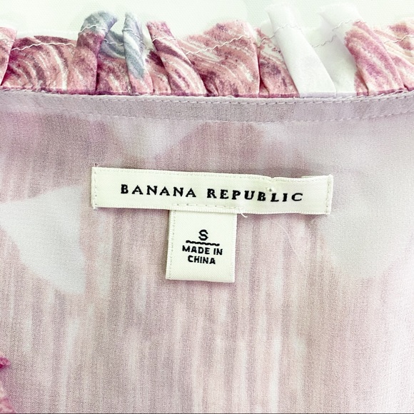 BANANA REPUBLIC 100% Silk Sleeveless Top Ruffles S - Picture 6 of 12